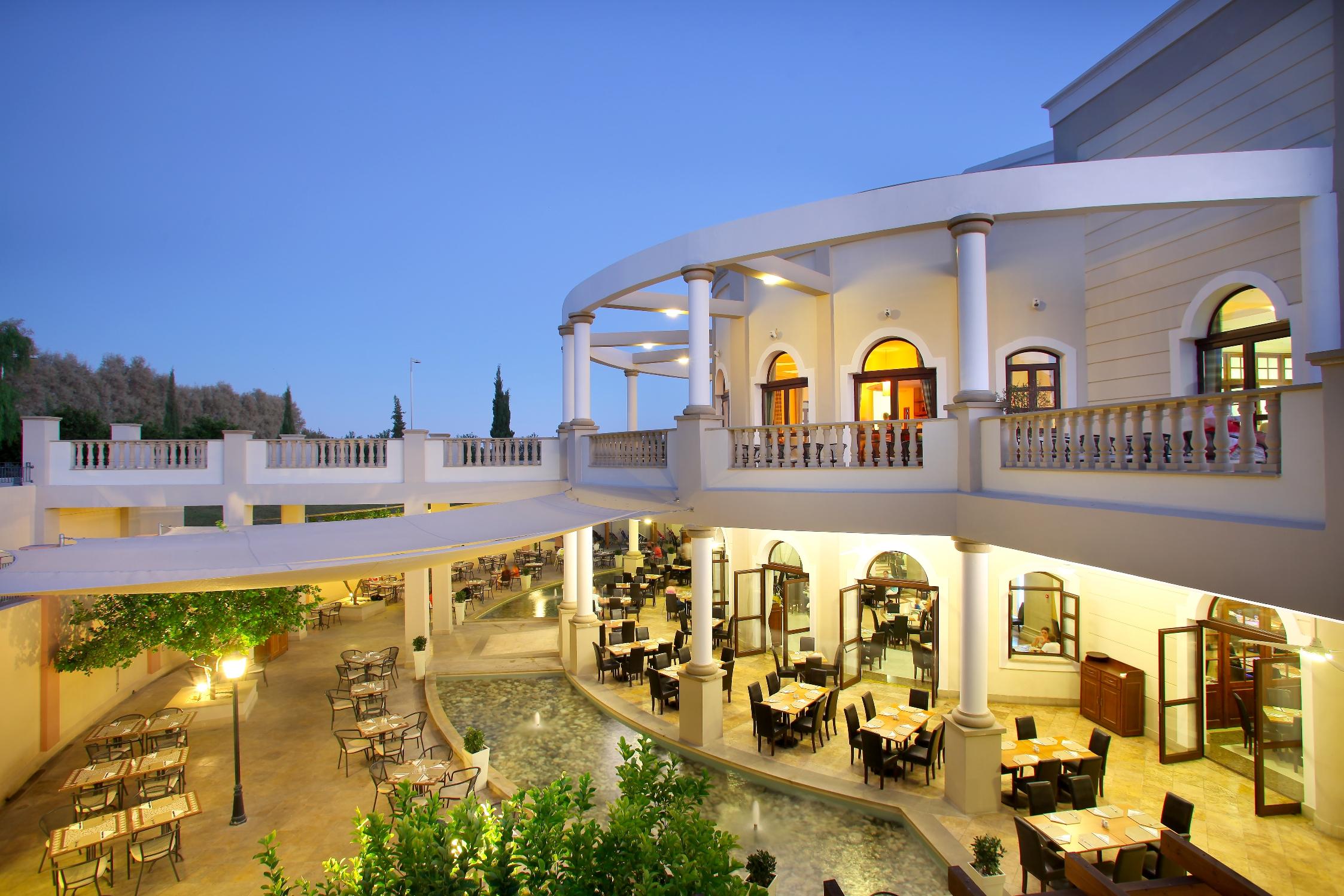 Aliathon Aegean Hotel Paphos Ngoại thất bức ảnh